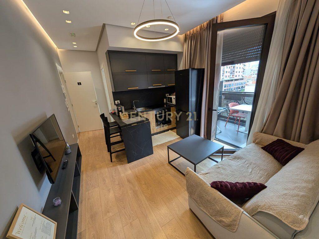 3 apartments 1+1 for sale on Barrikadave street!