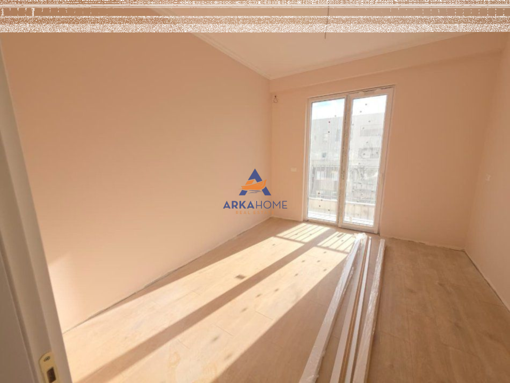 AFFITTASI APPARTAMENTO •2+1 +2 BAGNI" MUNICIPIO DI PARISIT, DI FRONTE AL COMPLESSO KIKA "1100 EURO