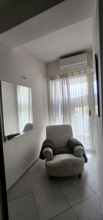 Japim apartament me qira 2+1 me qira Golden Park Amerikan 3  