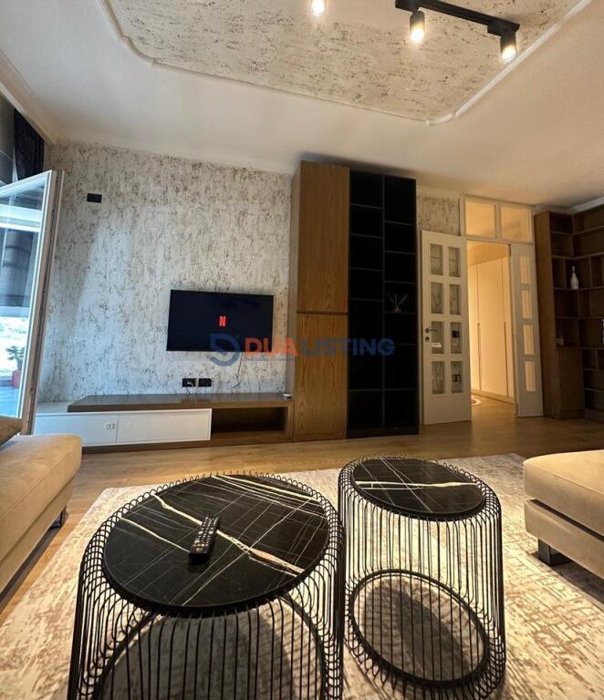 Jepet me Qira Apartament 2+1 ne Shkoze, Kompleksi Tom Doshi!