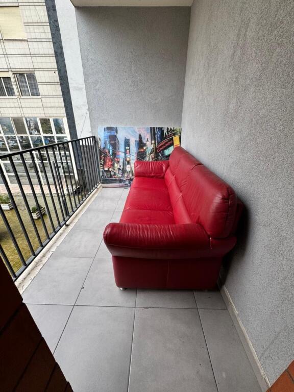 2+1,furnished near the train station,near maria bonita,price 600 thousand lek
