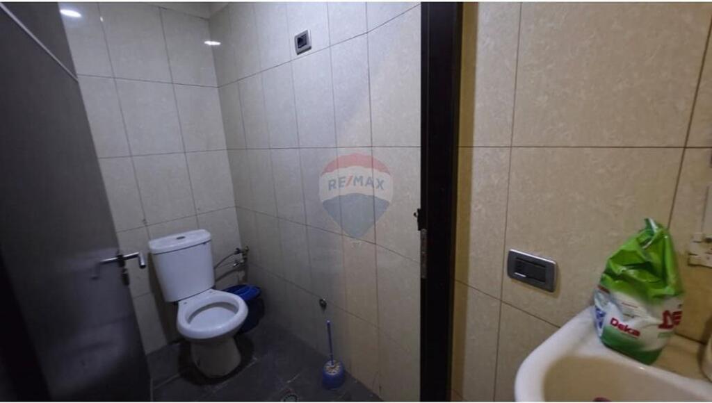 Dyqan - Për Shitje - Bulevardi Blu, Kamëz(ID: 530221066-255)