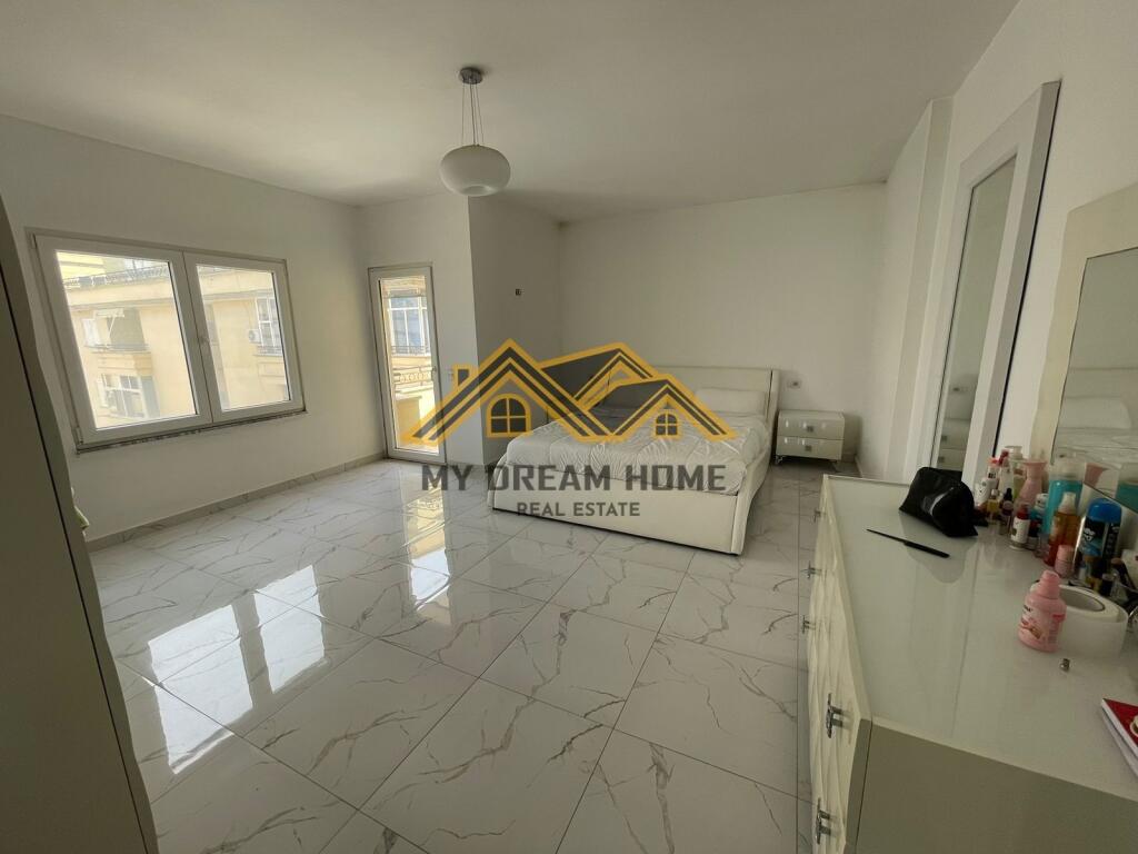 VENDESI APPARTAMENTO 3+1+3 BALCONI A SHKEMBI I KAVAJES, DURRES!