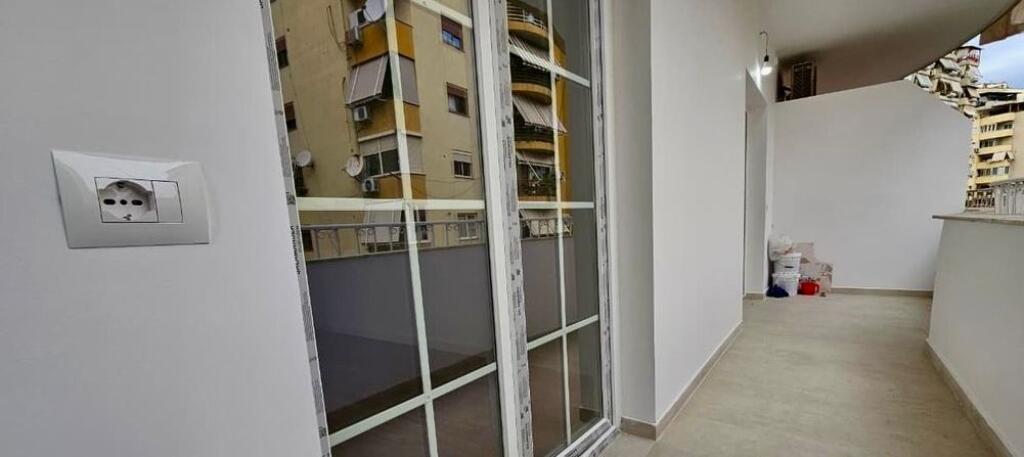 APARTMENT 2+1+2 FOR SALE ON BOGDANEVE STREET!