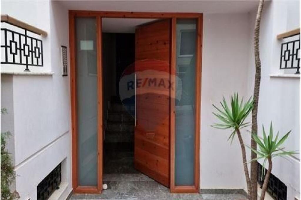 SUPER APARTMENT 2+1 WITH TERRACE – LUNGO MARE, Vlora