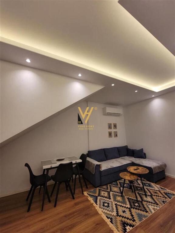 JEPET APARTAMENT 1+1 ME QERA TE RRUGA E DURRESIT 620 EURO