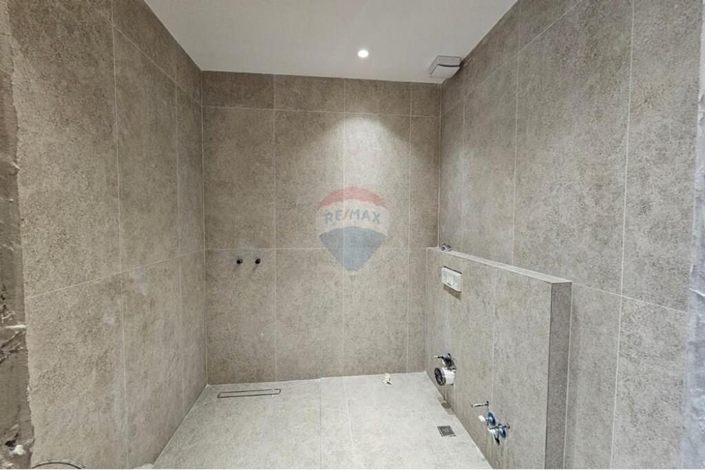 Appartamento - In Vendita - Ex Mercato Elettrico, Tirana(ID: 530571006-13)