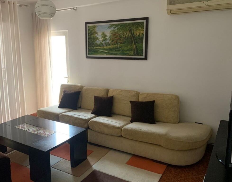 Apartment 1+1 for rent in Don Bosko    ID   13904