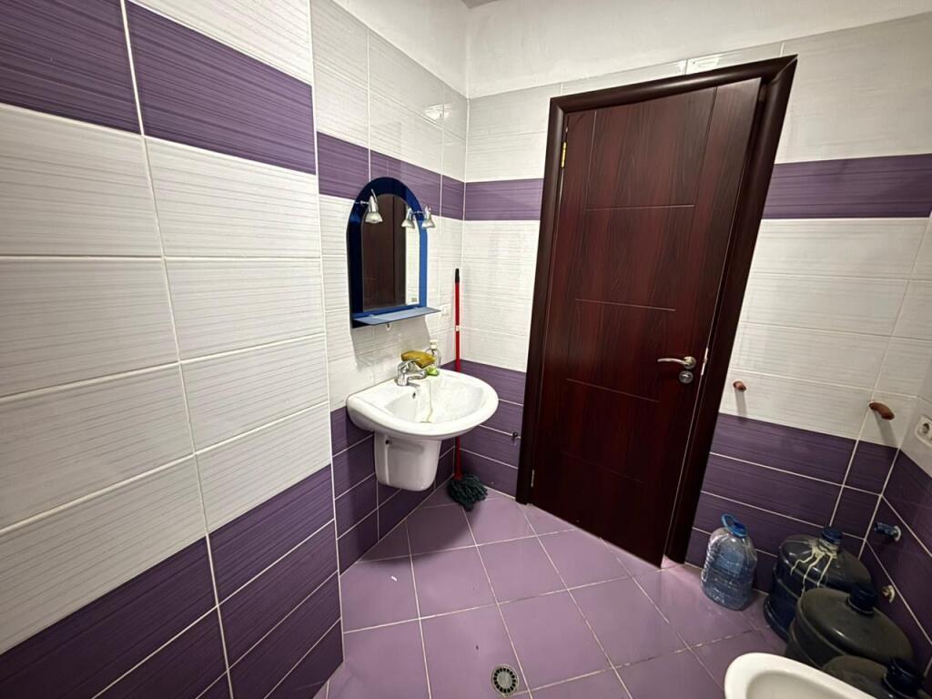 Apartament 2+1 tek 21 Dhjetori!