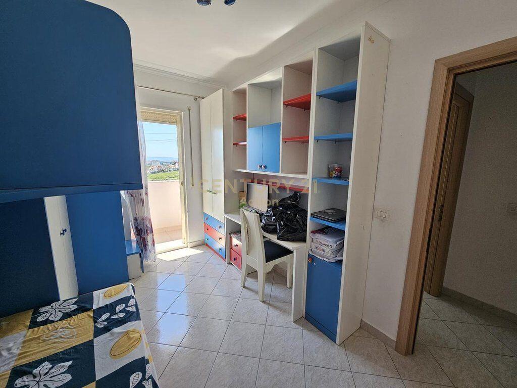 VENDESI APPARTAMENTO 2+1, A FRESK! 140.000 € Sup. Totale  100m2