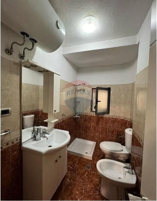 Apartment 1+1 for Rent – Bllok, Tirana