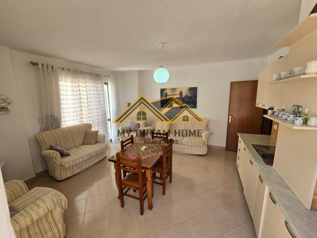 APARTMENT 2+1 + GARAGE FOR SALE IN GOLEM.