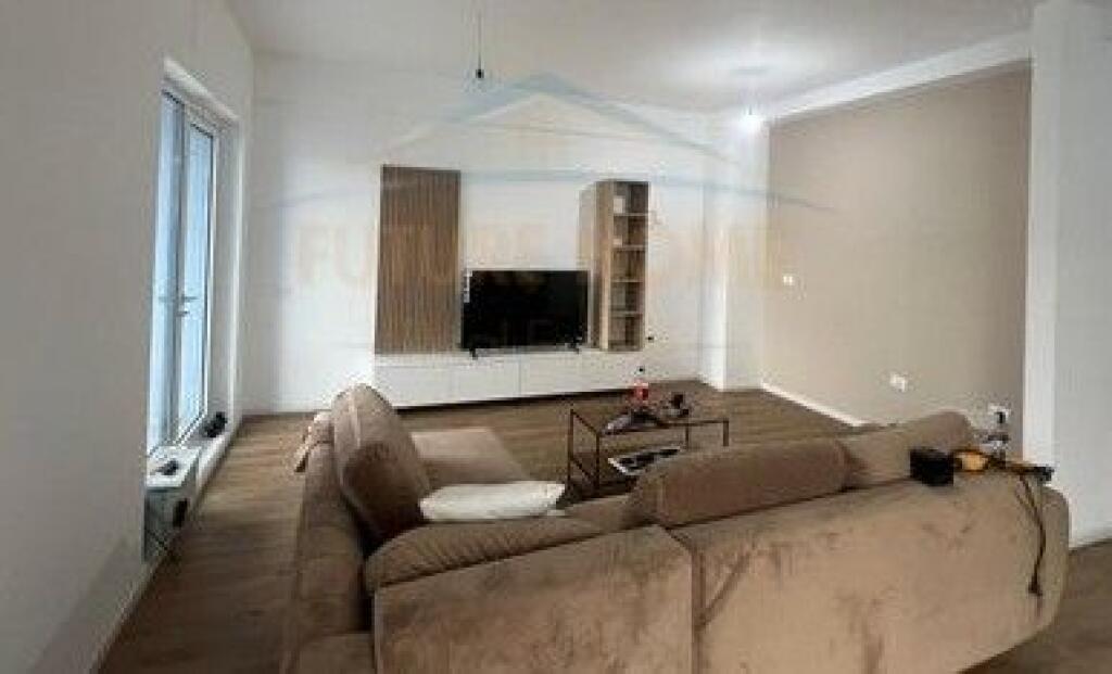 Qera, Apartament 2+1+Post Parkimi, Fresku, Tirane.