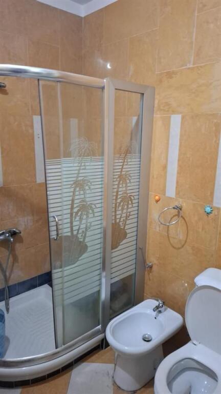 APARTAMENT ME QERA 2+1 SELVIA 70.000 LEKE