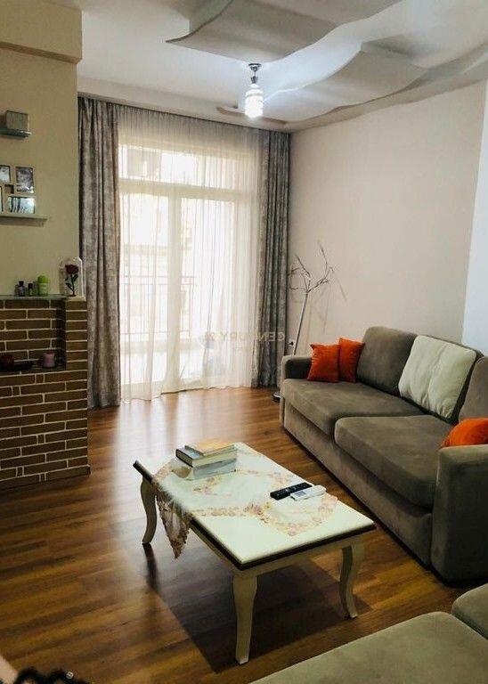Apartment 1+1 for rent near the Red School + Parking spot (optional +100 euro).