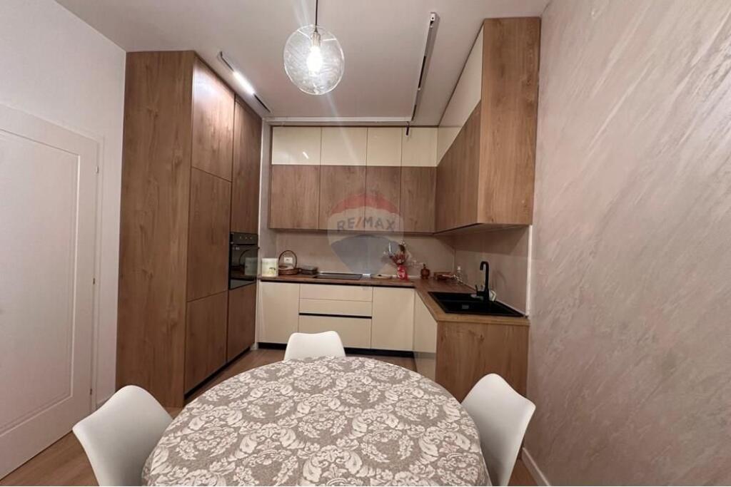 Affittasi appartamento 2+1 nel Centro