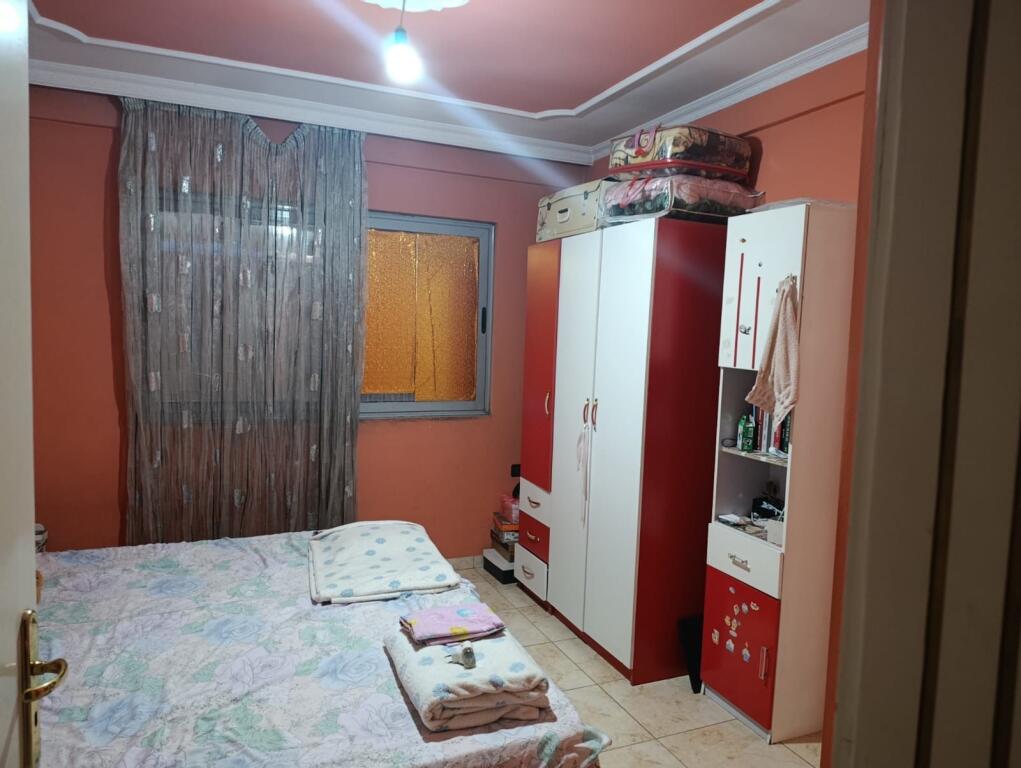 Apartament 2+1, Pallati me shigjeta!