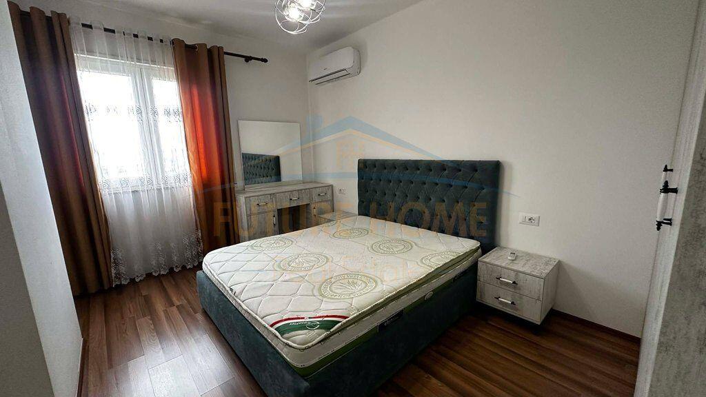 Shitet , Apartament 1+1 Unaza e re , Tirane
