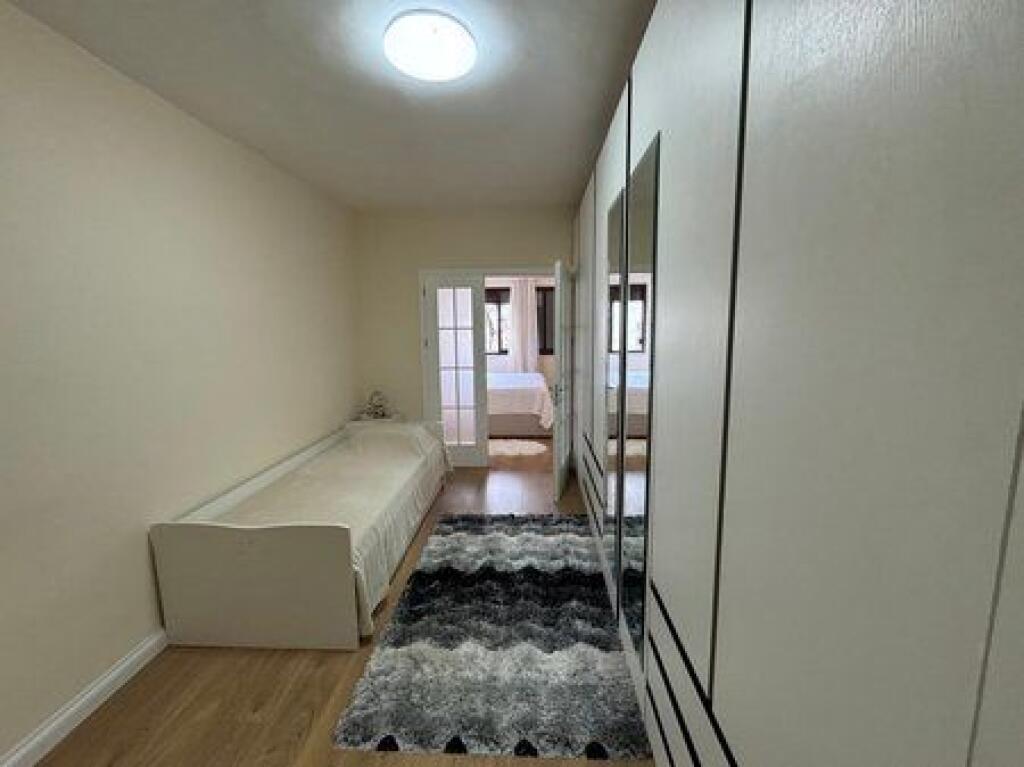 In vendita, Appartamento 2+1, Piazza Willson, Tirana.