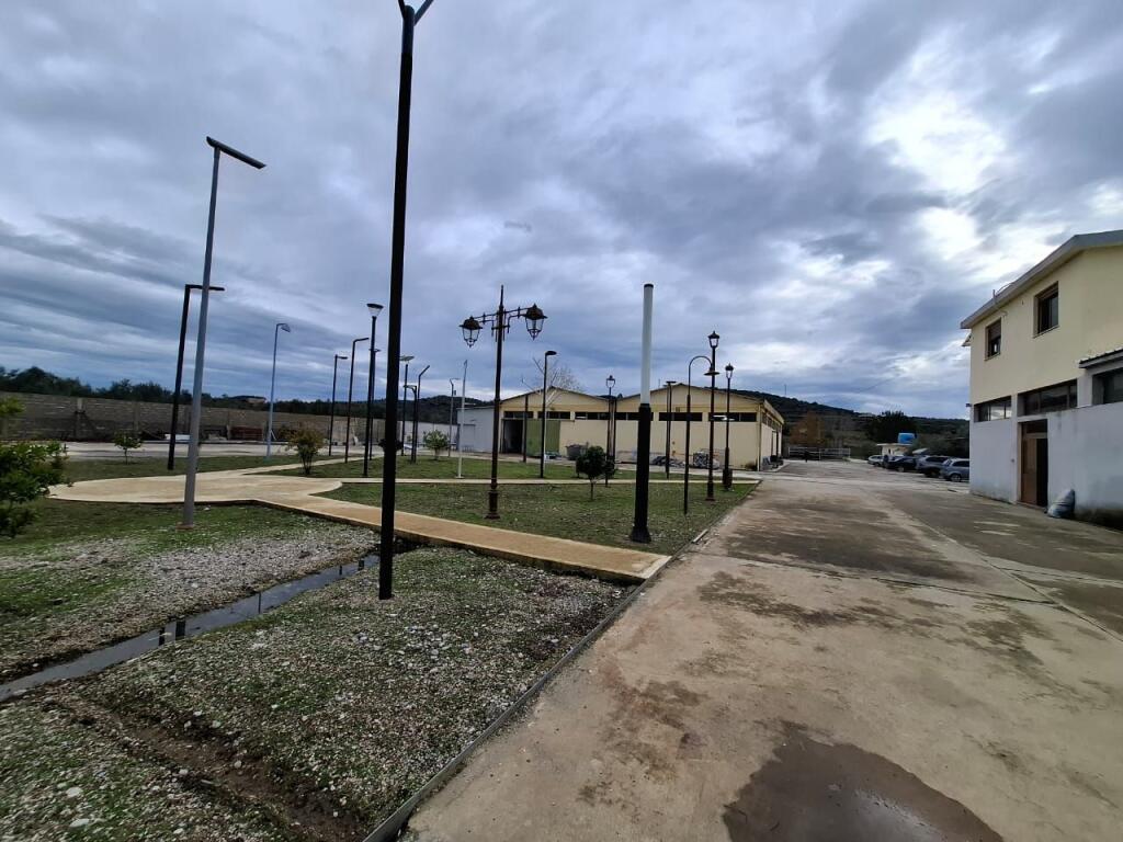 Industrial Warehouse for Sale
