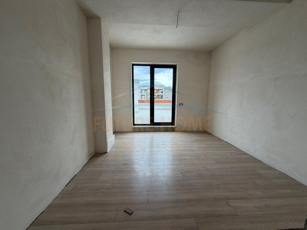 For sale, Apartment 2+1+Veranda, '' Urban Gate '' Residence, New Ring, Tirana