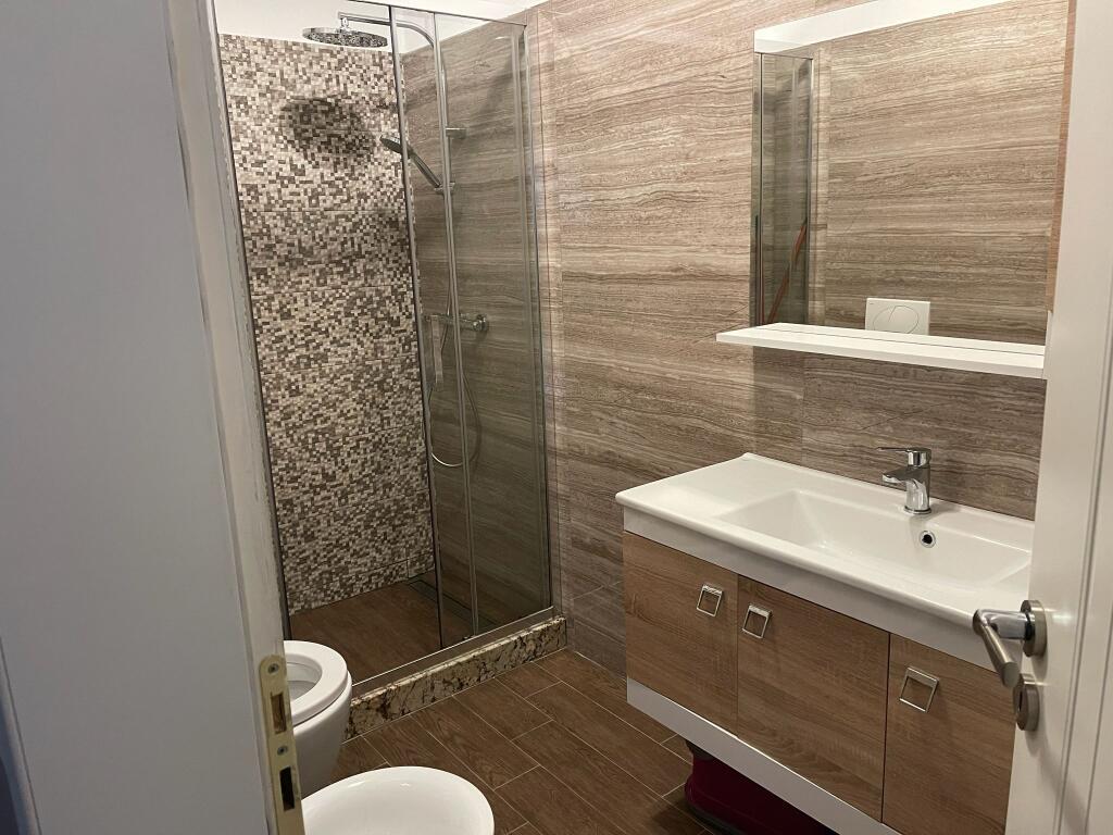 Appartamento 2+1 arredato in vendita presso "bar Return" ad Astir