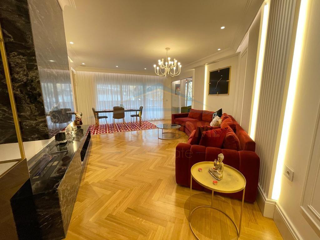 Shitet, Apartament 2+1, Kopshti Botanik, Tirane