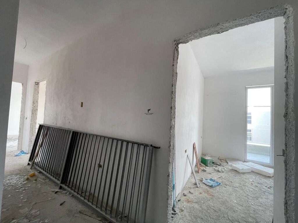 FOR SALE APARTMENT 2+1+2 UNIVERS CITY 135,000 EURO