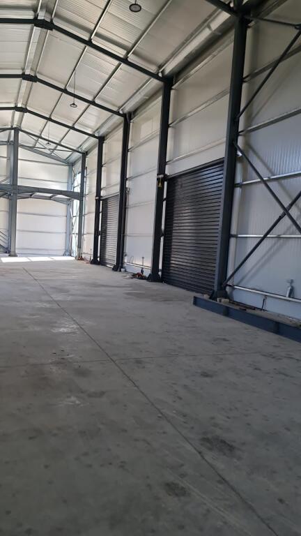 Magazzino in affitto a PRUSH