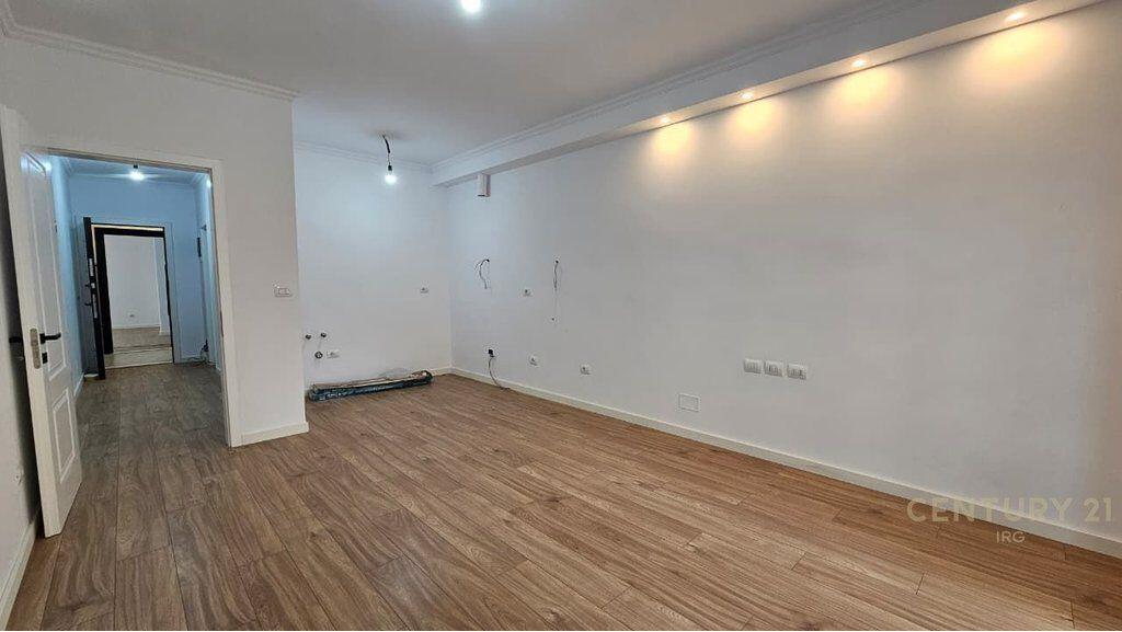 Apartment 2+1+2 for sale at Bogdaneve Street
