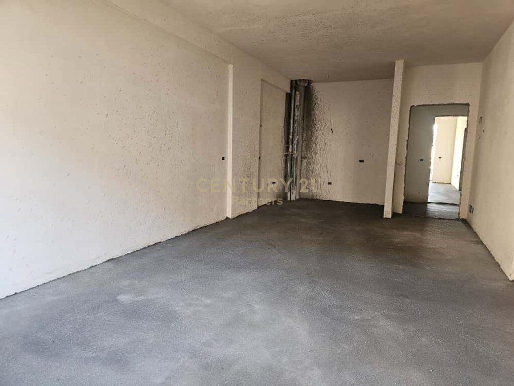 For sale 2+2+2 balconies Tirana RiverSide Residence, Javer Malo Street, Tirana!