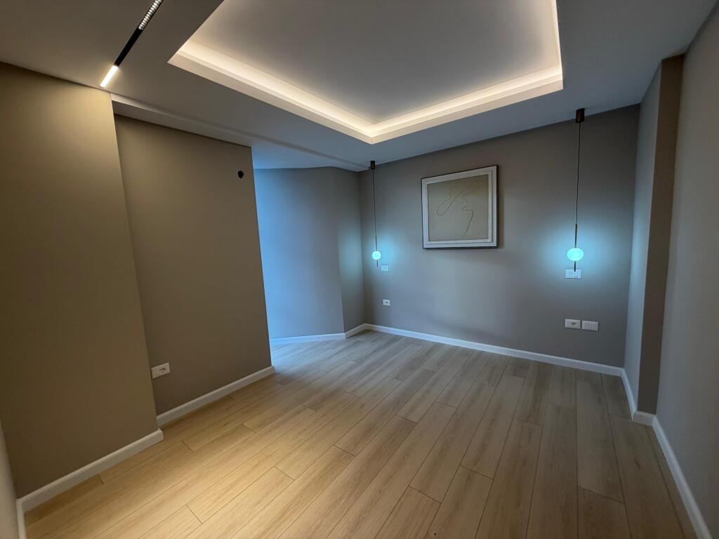 ✨Shitet Apartament Luksoz 2+1+2 me Verandë | 📍Ish Ekspozita