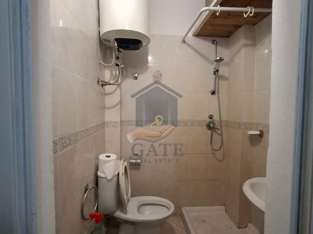 📌 Shitet Apartament 1+1 me Pamje Deti – Plazh, pranë Hotel Adriatik