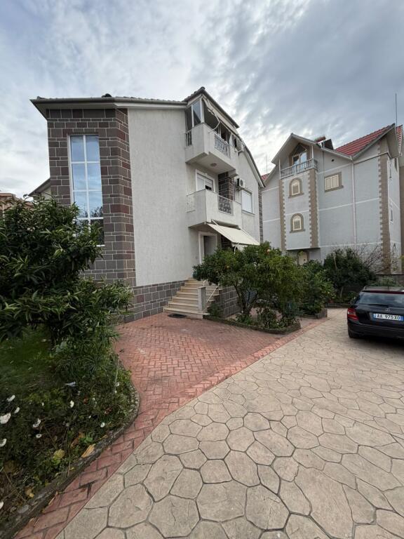 1st floor of the villa for rent