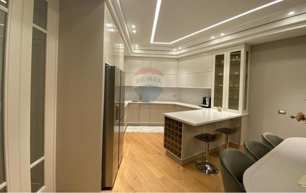 Apartament 3+1 - Për Shitje - Kompleksi Turdiu