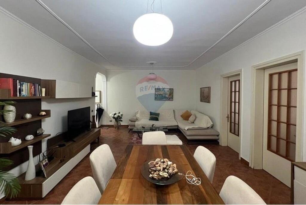 Apartment - For Sale - Commune of Paris, Tirana ID: 530191068-89