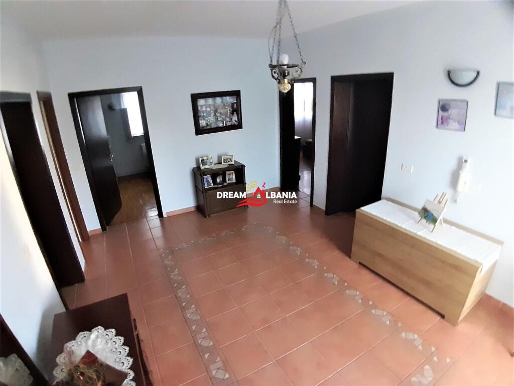Vile me Truall ne Shitje ne zonen e Don Boscos Tirane (ID 4151059)