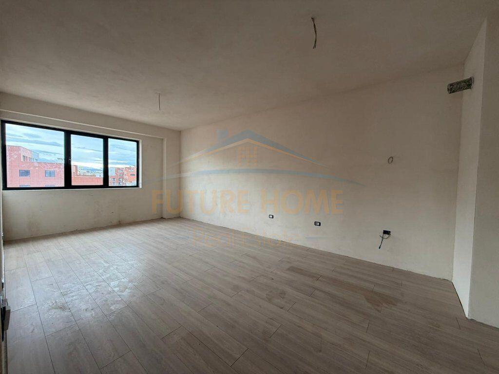 For sale, Apartment 2+1+Veranda, '' Urban Gate '' Residence, New Ring, Tirana