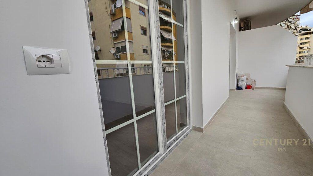 Apartment 2+1+2 for sale at Bogdaneve Street