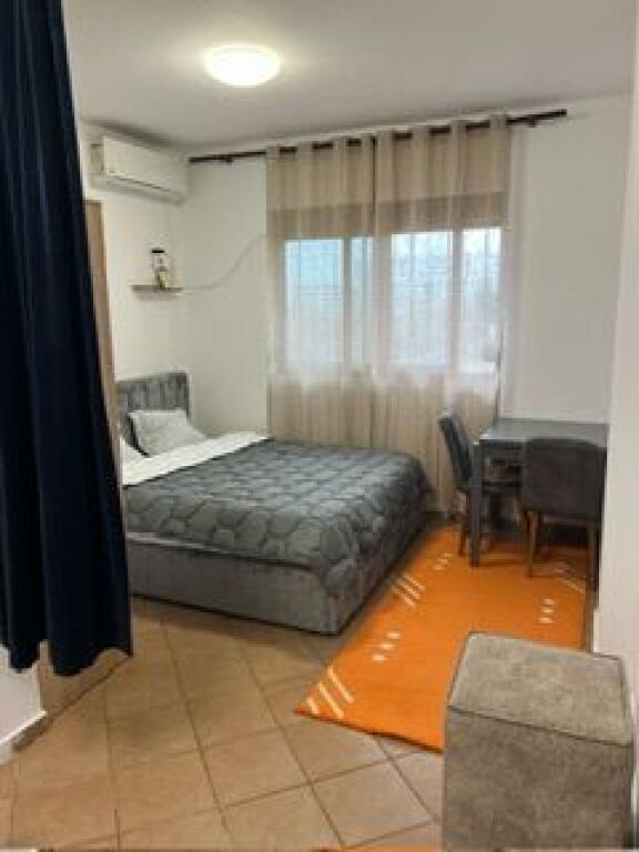 Ampi monolocali al Concord Center con 400€