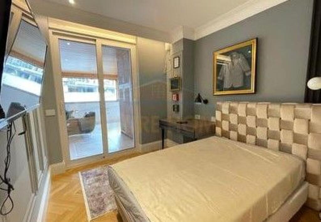 For sale, Apartment 2+1, Botanical Garden, Tirana