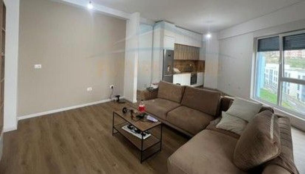 Qera, Apartament 2+1+Post Parkimi, Fresku, Tirane.