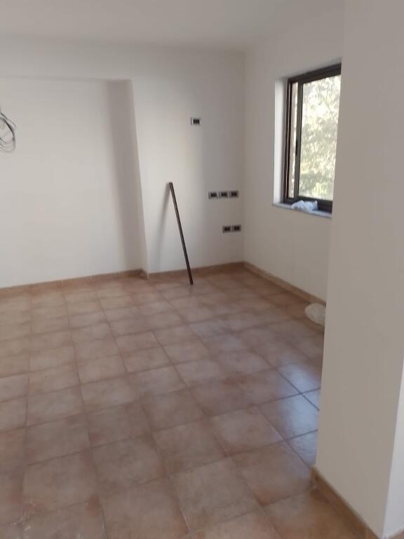 Ufficio in affitto 35 m2 al 9-piani