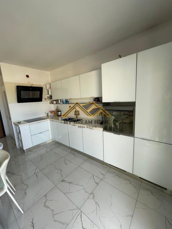 VENDESI APPARTAMENTO 3+1+3 BALCONI A SHKEMBI I KAVAJES, DURRES!