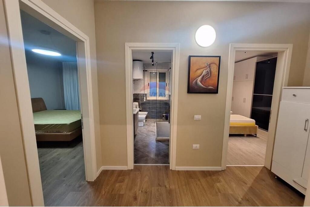 Apartament 2+1+ post parkimi me qera Don Bosko
