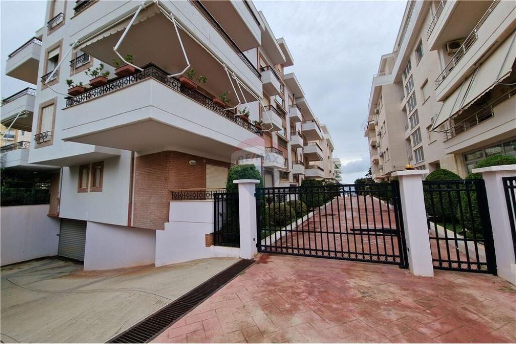 SUPER APARTMENT 2+1 WITH TERRACE – LUNGO MARE, Vlora
