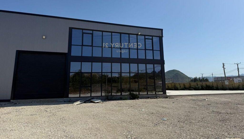 Magazzino in Vendita e in Affitto