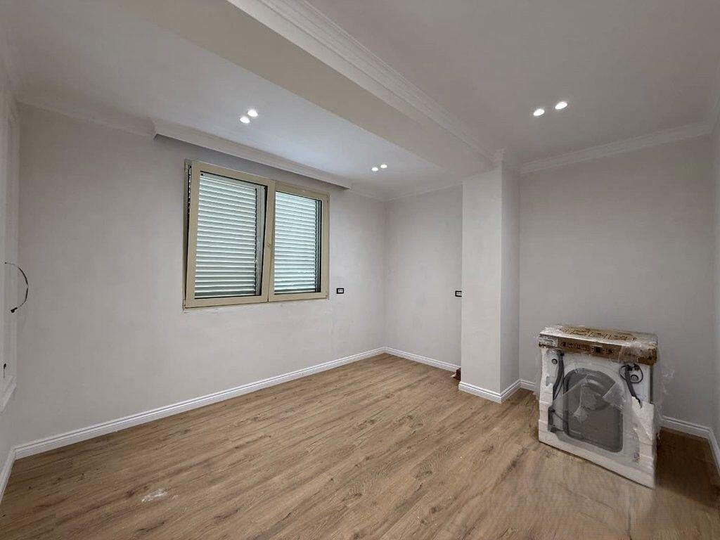VENDO APPARTAMENTO 1+1 CON VERANDA - COMPLESSO FRATARI! 140.000 €