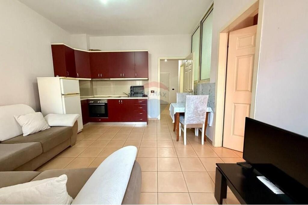 Furnished 2+1 apartment at KMY, Yzberisht!
