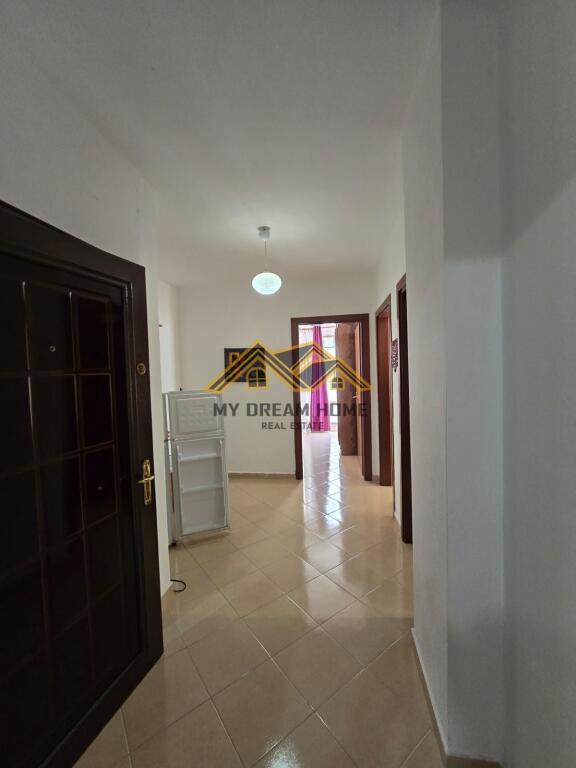 APARTMENT 2+1 + GARAGE FOR SALE IN GOLEM.
